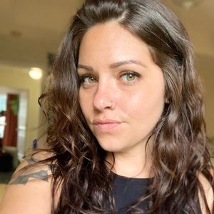 Meet your Posher, Billie